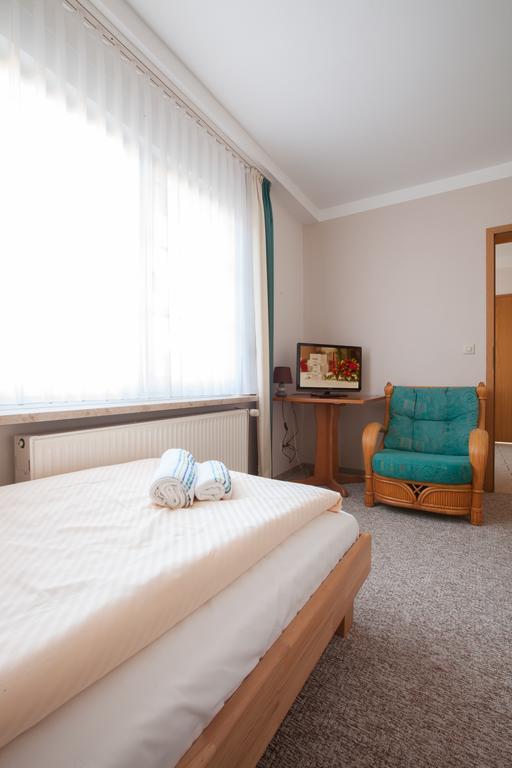 Hotel -Winterfelder Hof Apenburg-Winterfeld Szoba fotó